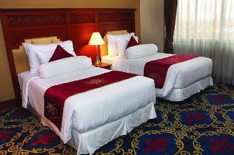 The Sunan Hotel Solo Экстерьер фото
