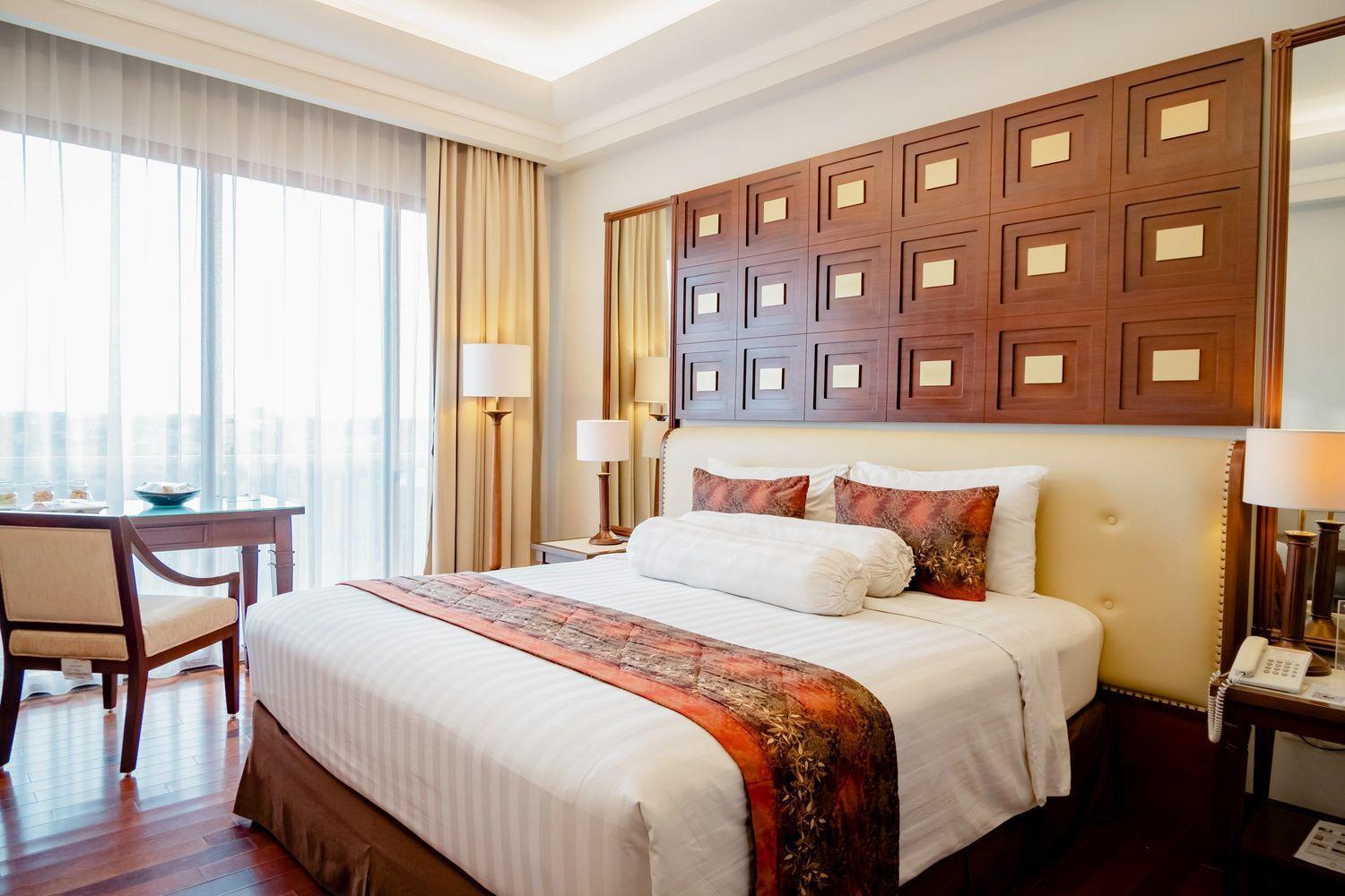 The Sunan Hotel Solo Экстерьер фото