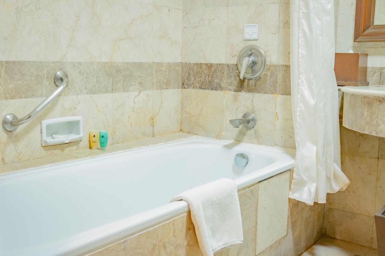 The Sunan Hotel Solo Экстерьер фото