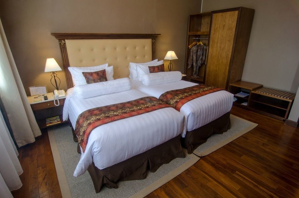 The Sunan Hotel Solo Экстерьер фото