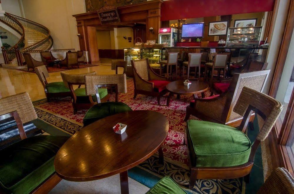 The Sunan Hotel Solo Экстерьер фото