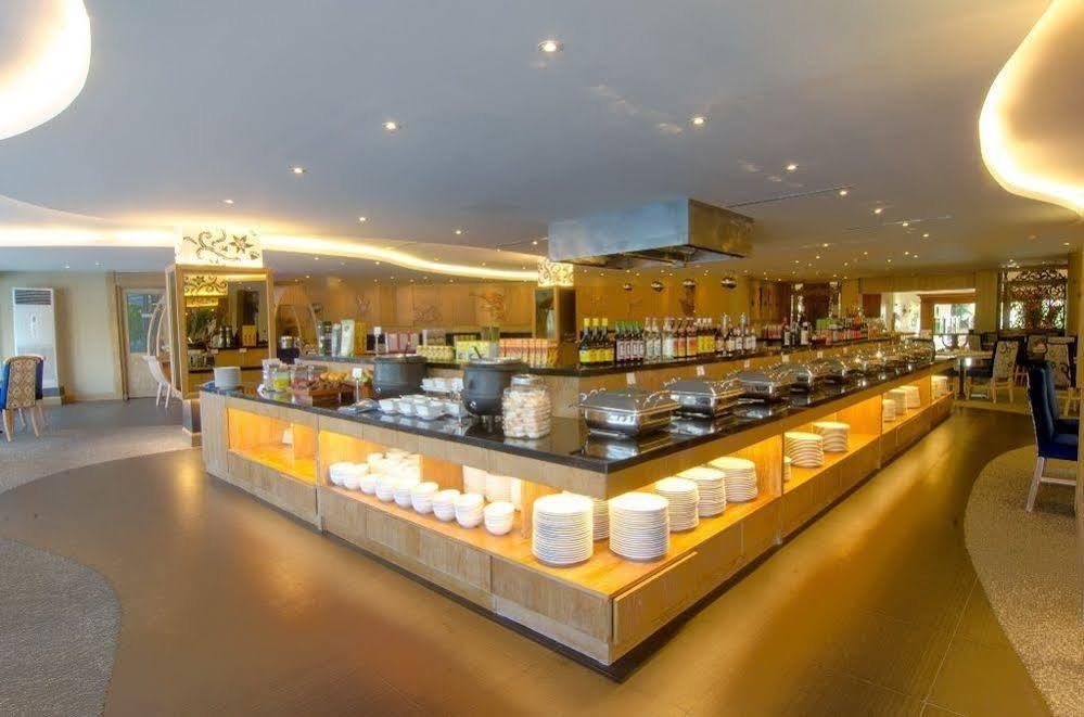 The Sunan Hotel Solo Экстерьер фото